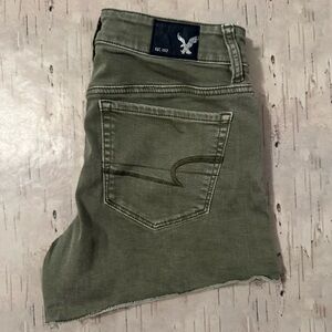 American Eagle Olive Green Hi Rise Shortie